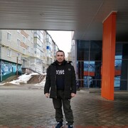  ,  Azat, 48