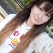  ,   Viktoria, 24 ,  