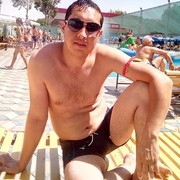  ,   Djamol, 35 ,   