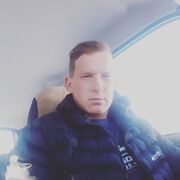  ,  Makcim, 26