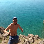  ,   Valer, 36 ,  