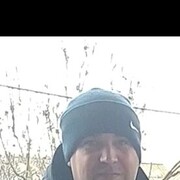  ,  Sergej, 37