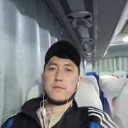  ,  Aman, 33