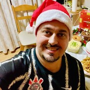  -,   Luis, 43 ,     , c 