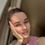  , 