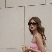  ,   Iuliia, 25 ,   ,   