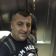  ,   Arman, 40 ,   ,   