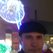   ,  Viktor, 40
