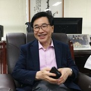  Kampong Baharu Nilai,  Lee Wang, 71
