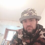  ,   Ruslan, 35 ,   ,   
