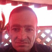  ,  Artur, 45