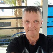  ,   Slavomir, 47 ,   ,   , c 