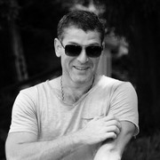  ,   Leo, 44 ,  