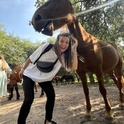  ,   Marina, 37 ,   c 