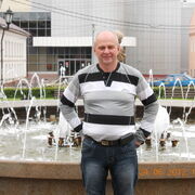  ,   Albert, 62 ,   c 