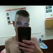   ,  Renat, 25