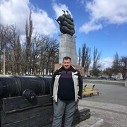  ,   Sergii, 53 ,   ,   , c 