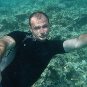  Palais-Bourbon,   Artyom, 49 ,  