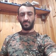  ,  Rys Lan, 40