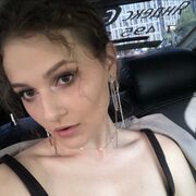  , 
