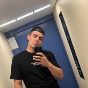  Andrychow,  , 27