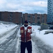  ,   Mickey, 32 ,   ,   