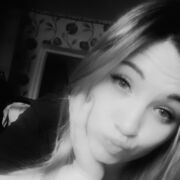  ,  Amina, 23