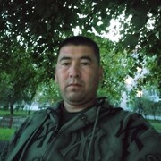  ,  Johongir, 30