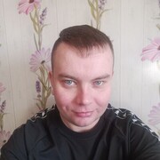  ,  Andrey, 32