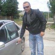  ,   Mihail, 43 ,  