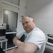  -,  Anton, 42