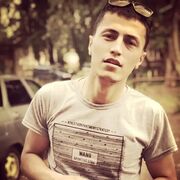  ,  Maksim, 29