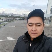  ,  Maxmud, 32