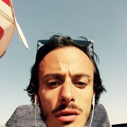  ,  lucca, 32