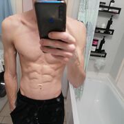  ,   Leo, 34 ,     , c 