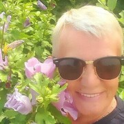  Kempen,   Tanya, 70 ,  