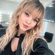  ,   Viktorija, 25 ,   ,   
