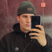  ,  Denis, 25