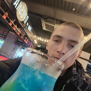  -,  Valera, 21