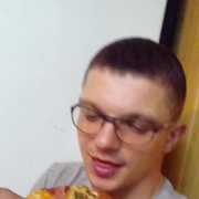 ,   Viktor, 40 ,   