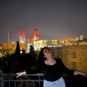  ,   Senorita, 23 ,  