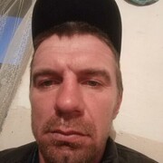  ,  Viktor, 38