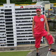  ,   Rolandas, 53 ,   