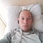  ,  , 32