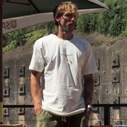  ,   , 33 ,   