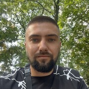  -,  Vadym, 29