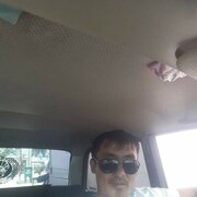  ,  Temur, 40