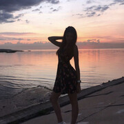  ,   Viktoria, 22 ,   ,   