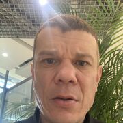  ,  Borys, 44