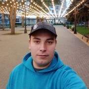  ,  Vadim, 32
